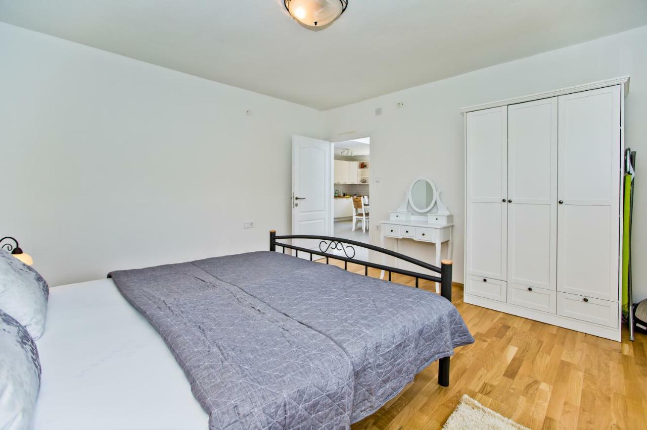 Forest House Silva Hrvace Экстерьер фото